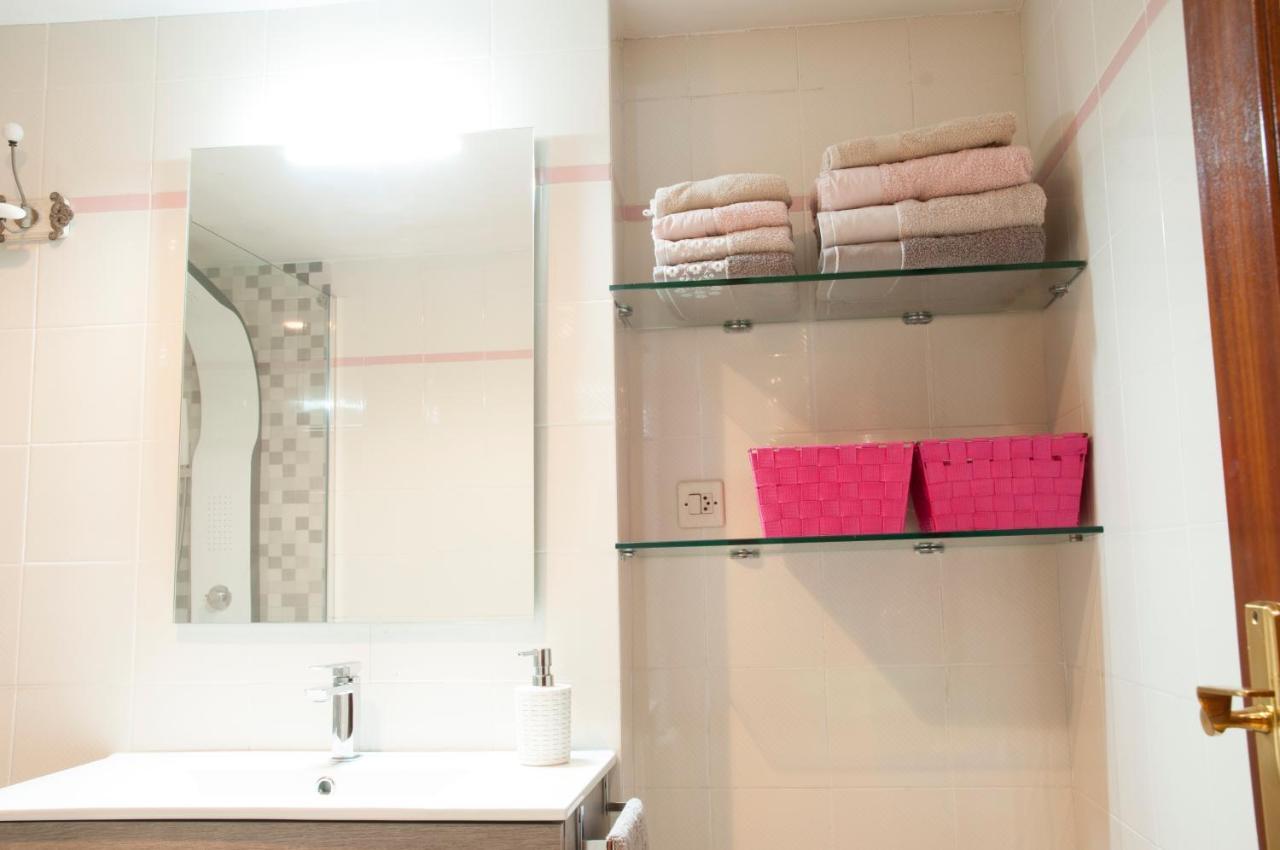 Apartamento Araceli Proximo A Clinica Oftalmologica Fdez Vega Leilighet Oviedo Eksteriør bilde