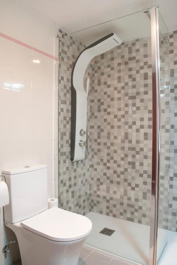 Apartamento Araceli Proximo A Clinica Oftalmologica Fdez Vega Leilighet Oviedo Eksteriør bilde