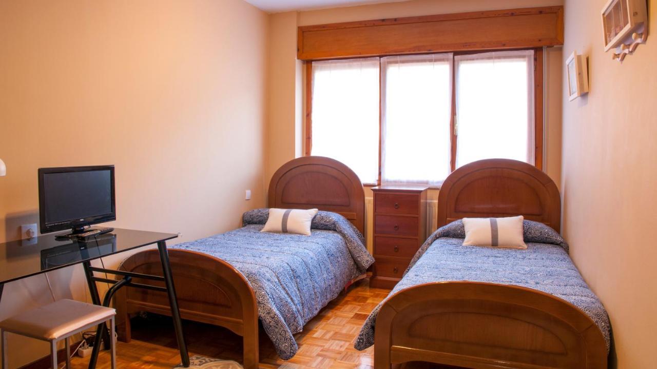 Apartamento Araceli Proximo A Clinica Oftalmologica Fdez Vega Leilighet Oviedo Eksteriør bilde