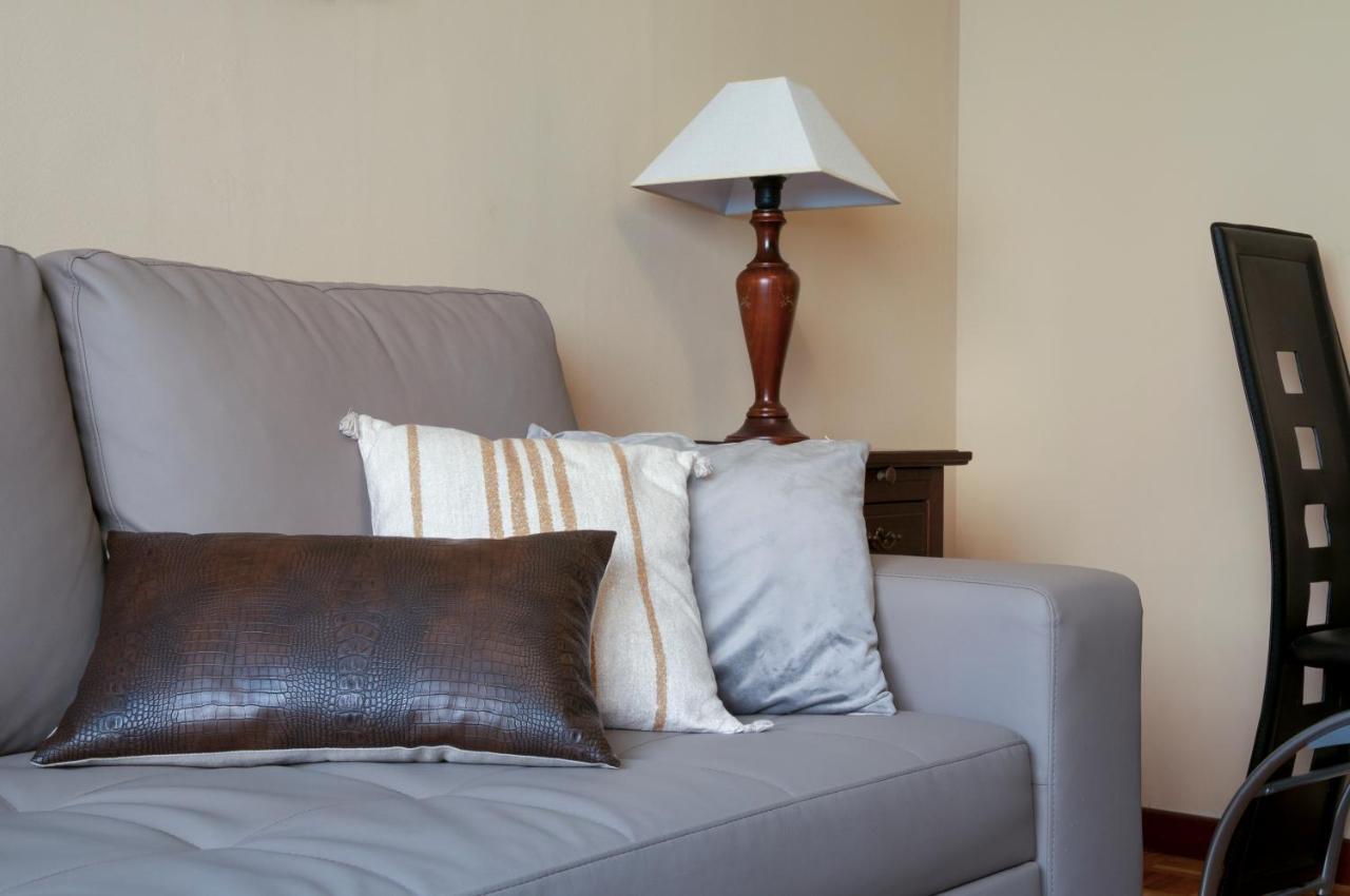 Apartamento Araceli Proximo A Clinica Oftalmologica Fdez Vega Leilighet Oviedo Eksteriør bilde